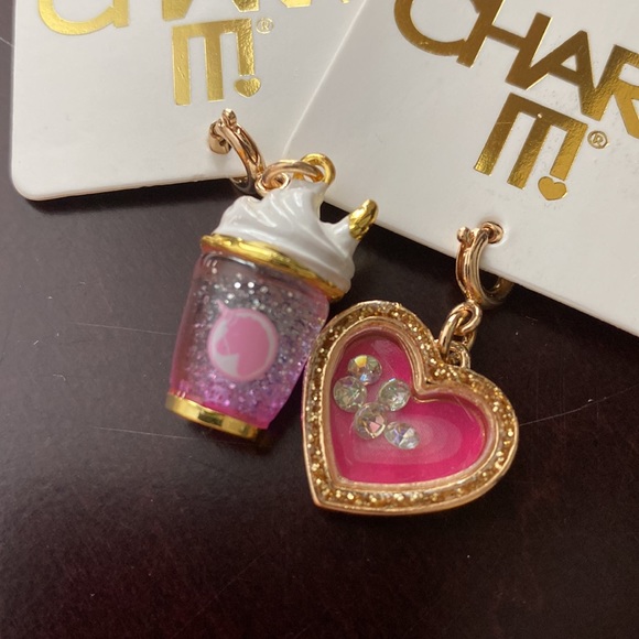 Charm It 🤍 3 pieces bracelet set - Picture 4 of 5